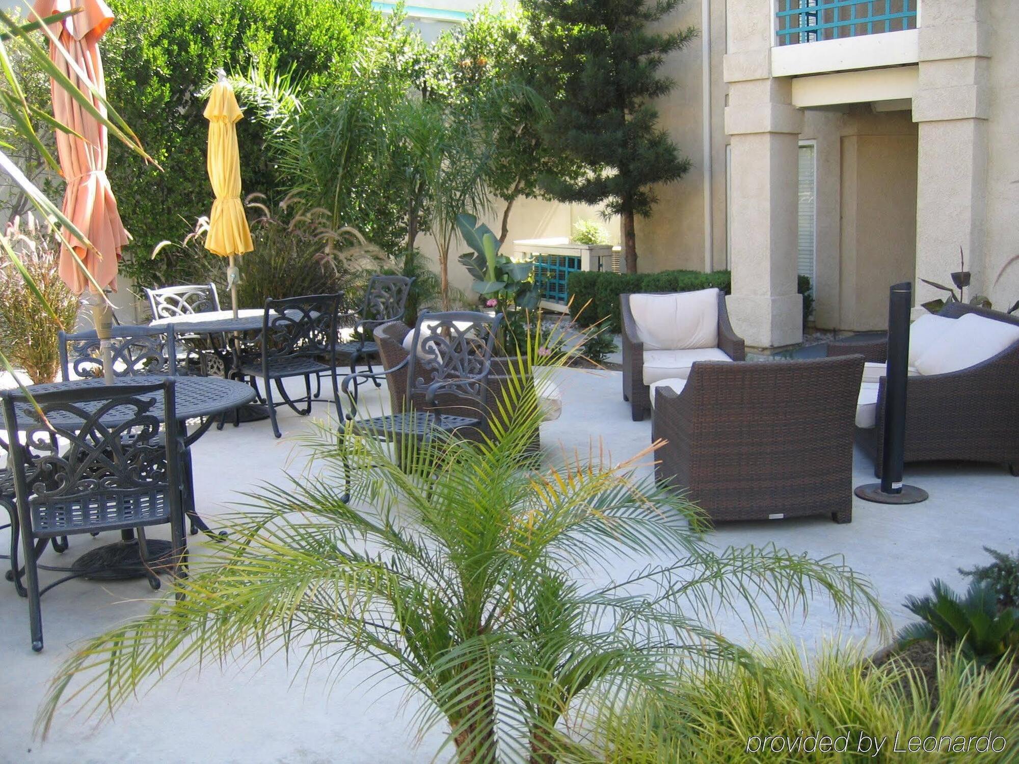 Sonesta Es Suites Chatsworth Лос-Анджелес Экстерьер фото